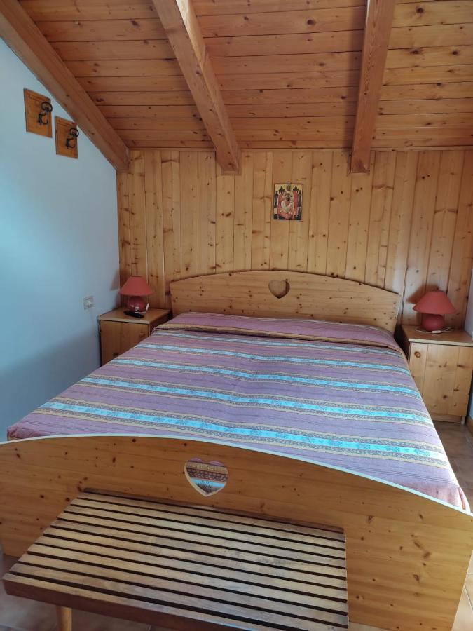 La Casa Di Grace Nella Valle Incantantata Карано Екстериор снимка