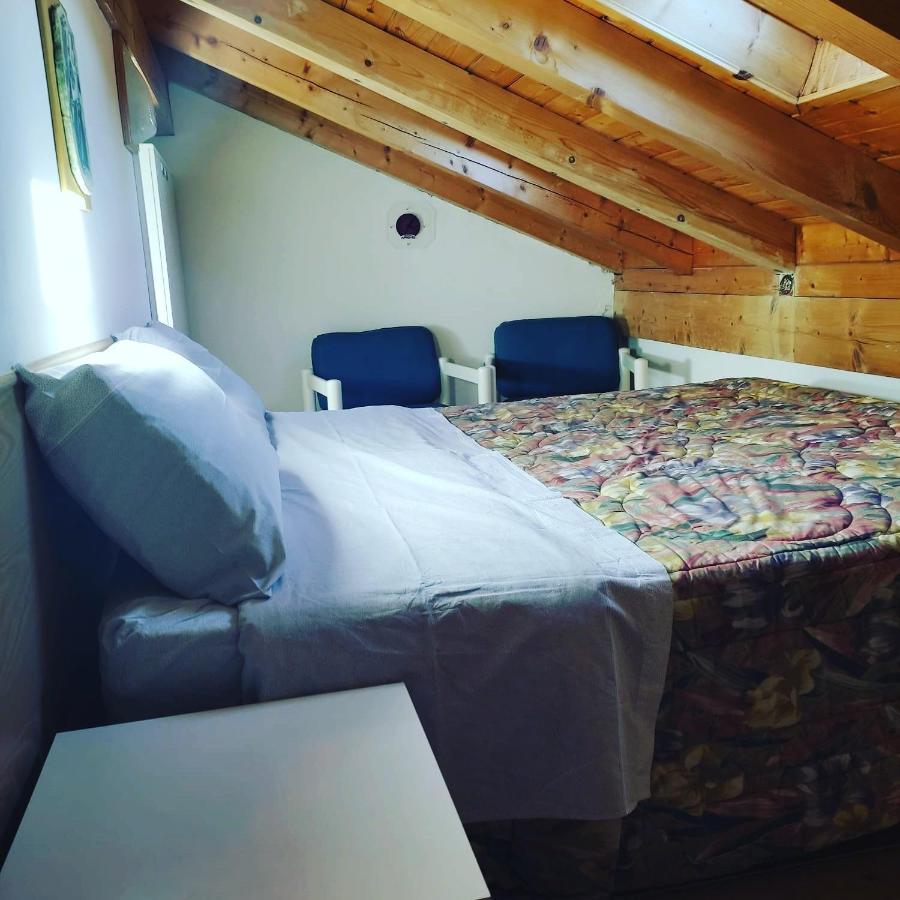 La Casa Di Grace Nella Valle Incantantata Карано Екстериор снимка