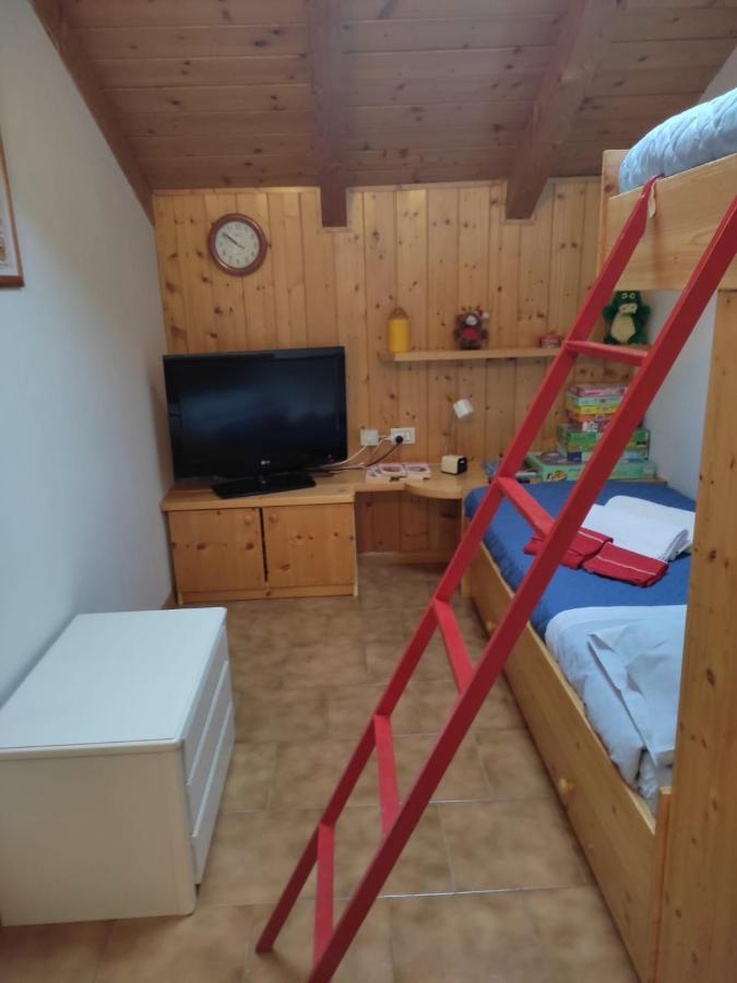 La Casa Di Grace Nella Valle Incantantata Карано Екстериор снимка